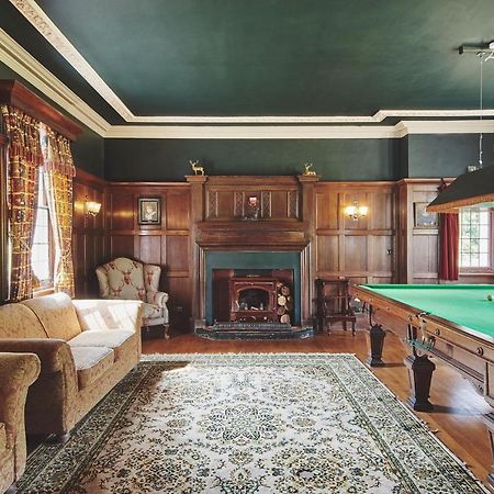 Equestrian Manor Villa Upton upon Severn Exterior foto