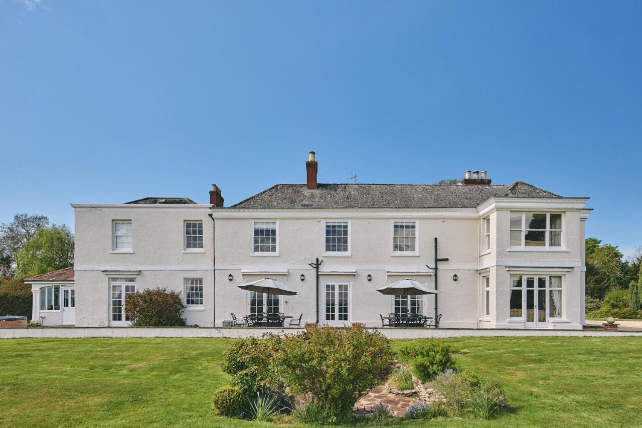 Equestrian Manor Villa Upton upon Severn Exterior foto
