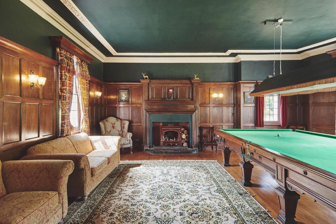 Equestrian Manor Villa Upton upon Severn Exterior foto