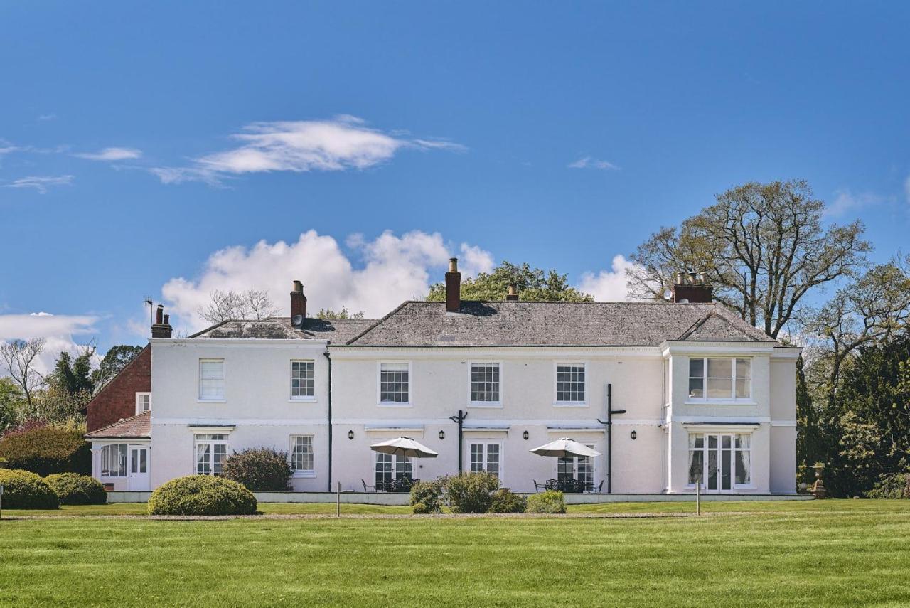 Equestrian Manor Villa Upton upon Severn Exterior foto